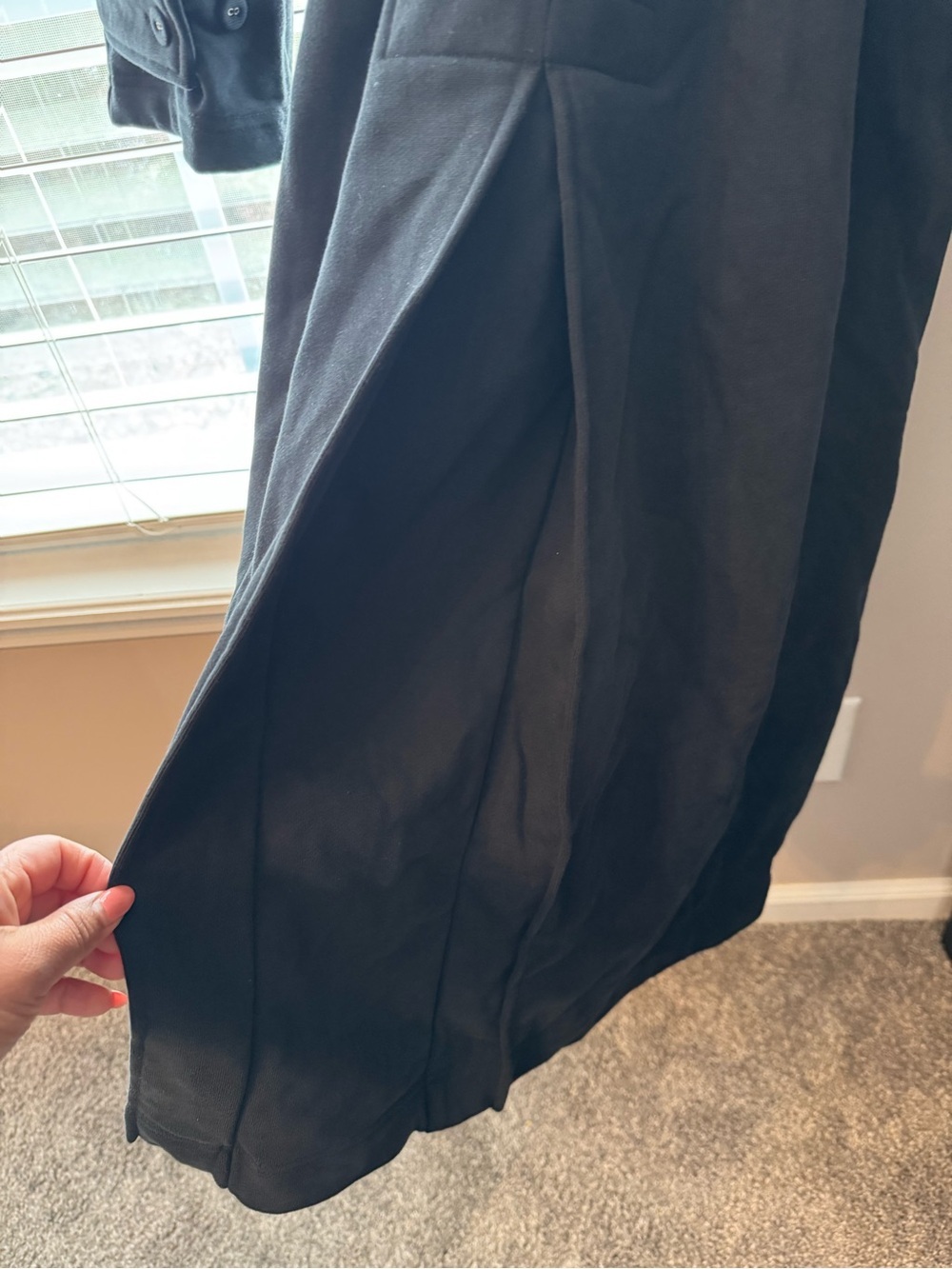 SKIMS Boyfriend Fleece Trench Coat In Black - Picture 9 of 14